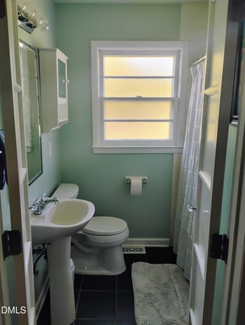 6121 Yates Mill Pond Rd, Raleigh, NC 27606