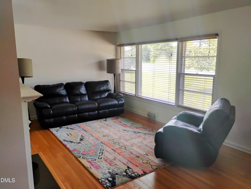 6121 Yates Mill Pond Rd, Raleigh, NC 27606