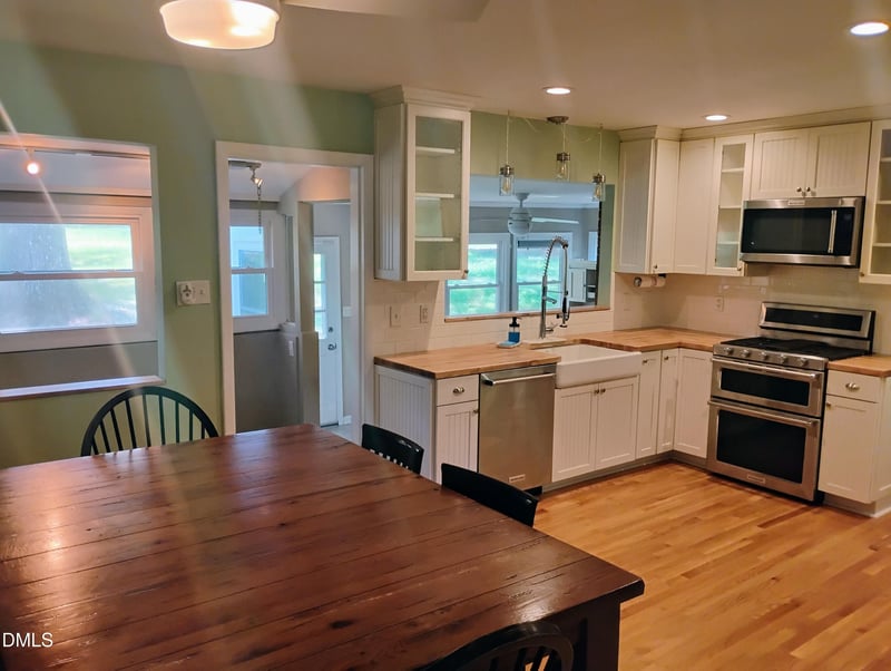 6121 Yates Mill Pond Rd, Raleigh, NC 27606