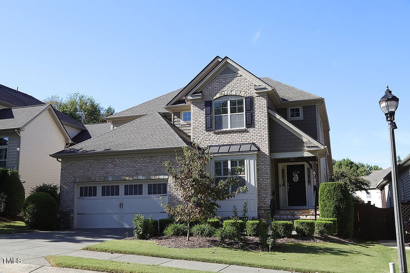 6123 Blakeman Ln, Raleigh, NC 27617