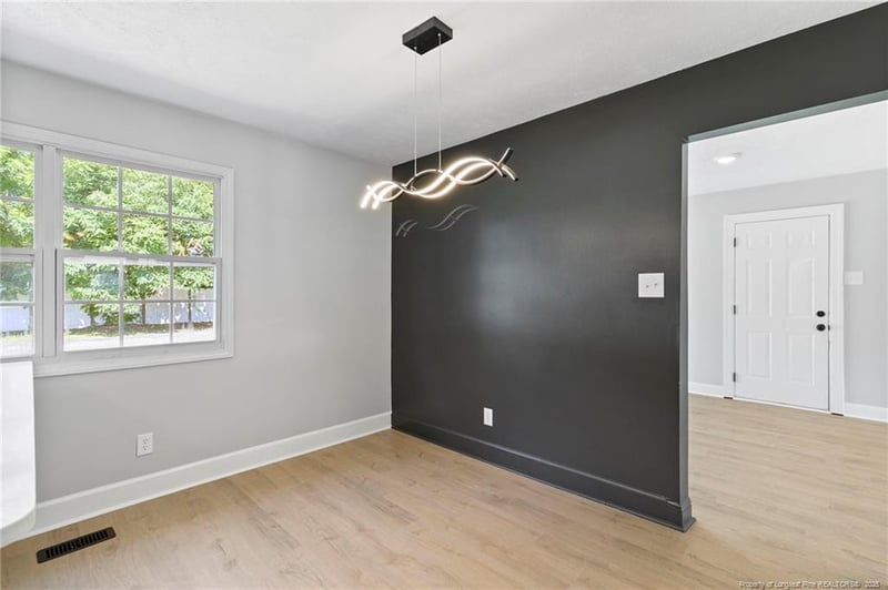 6123 Malvern Cir, Fayetteville, NC 28314