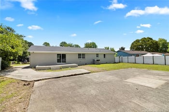 6123 Malvern Cir, Fayetteville, NC 28314
