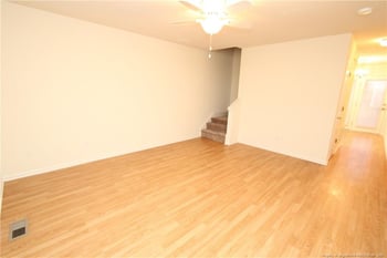 6124 Deerwood Pl, Raleigh, NC 27607