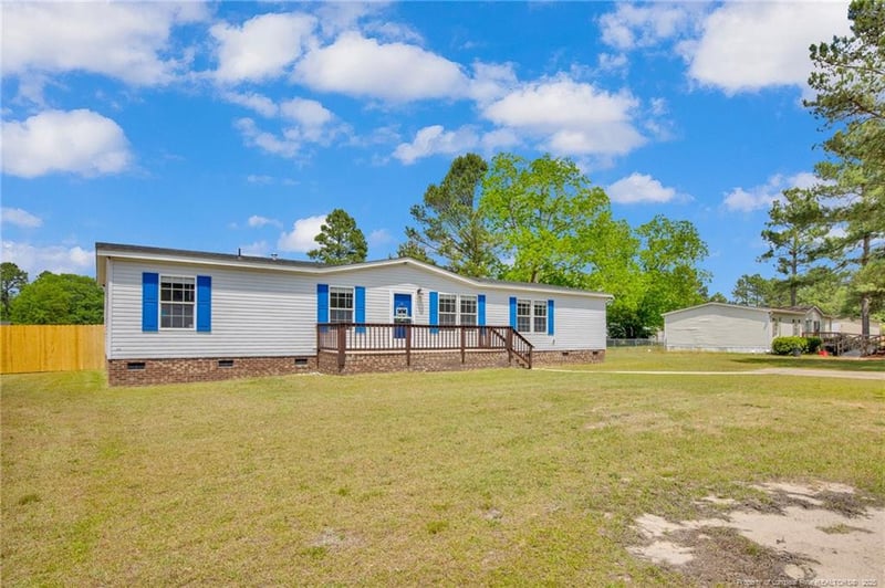 6124 Earp Ct, Hope Mills, NC 28348
