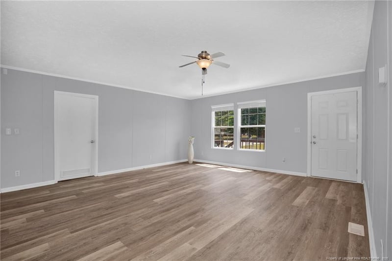 6124 Earp Ct, Hope Mills, NC 28348