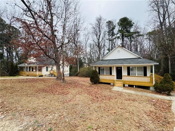 6124 Lonestar Rd, Fayetteville, NC 28303