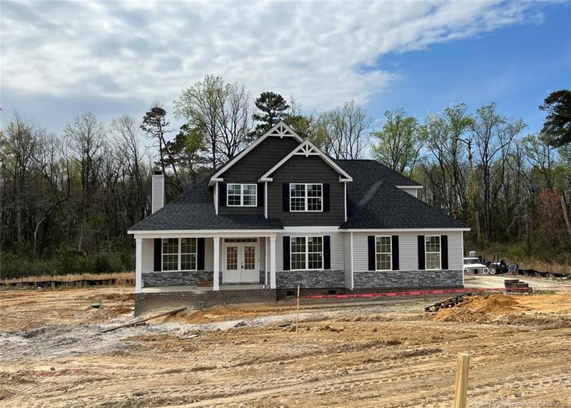 6124 Shannon Woods Way, Fayetteville, NC 28348