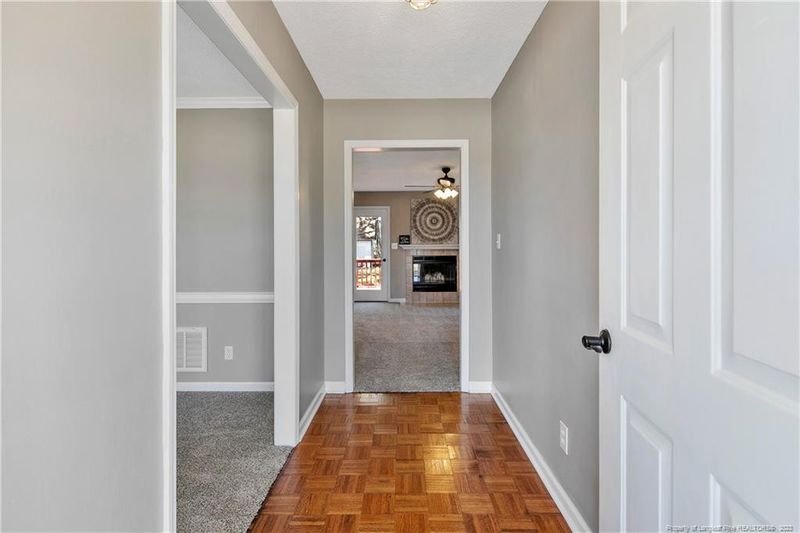 6126 Parkton Rd, Hope Mills, NC 28348