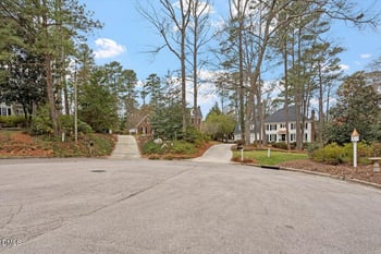 6128 Chowning Ct, Raleigh, NC 27612