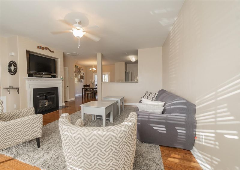 6129 Neuse Wood Dr, Raleigh, NC 27616