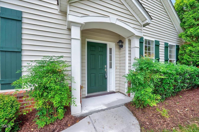 613 Abbey Hall Way, Cary, NC 27513