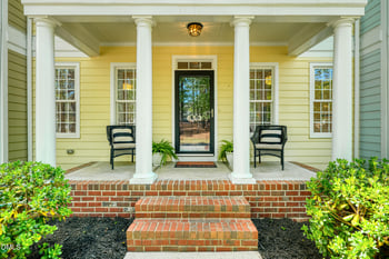 613 Battery Walk Ln, Cary, NC 27519