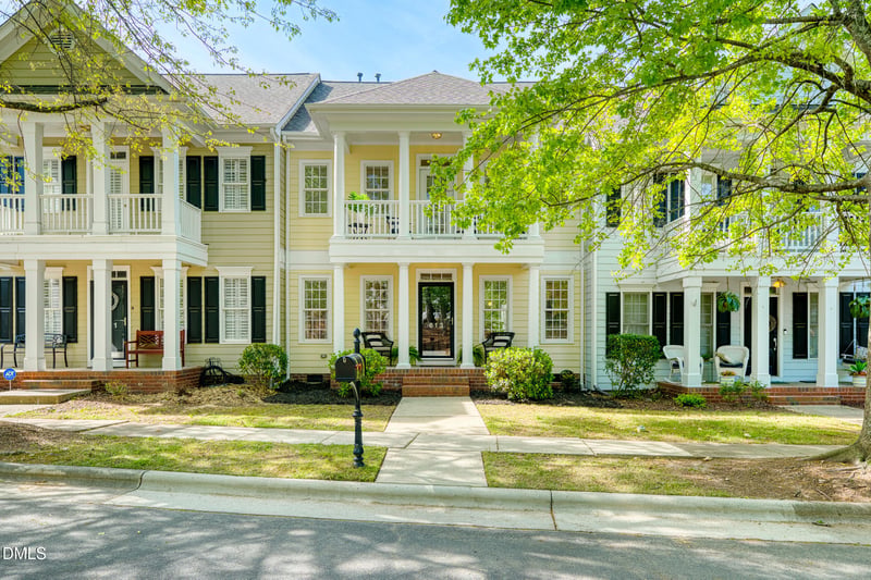 613 Battery Walk Ln, Cary, NC 27519