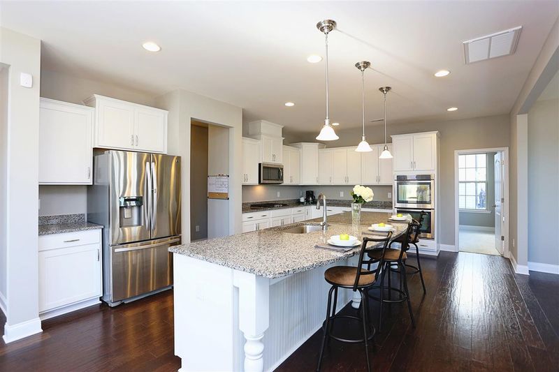 613 Bunker Dr, Mebane, NC 27302