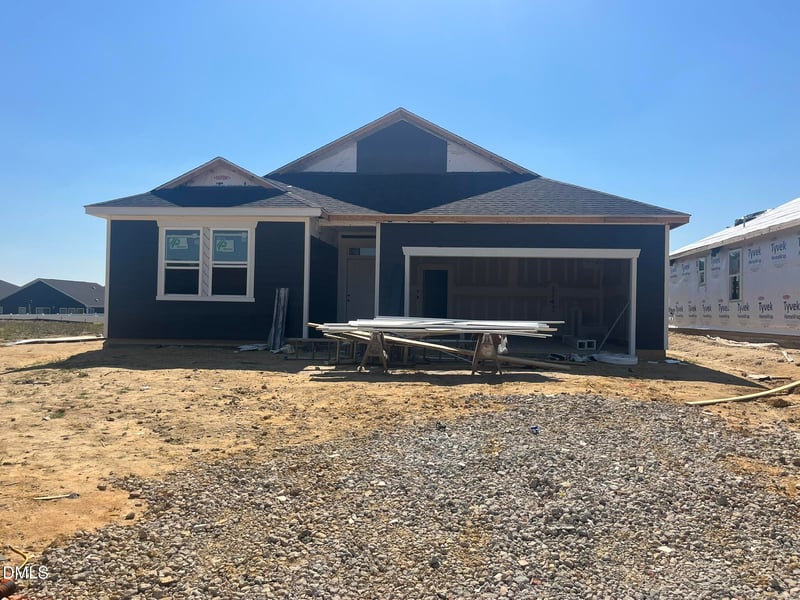 613 Chestnut Oak Ln, Lillington, NC 27546
