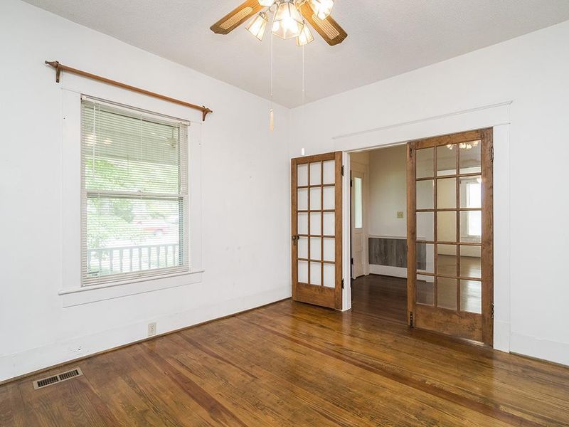 613 N Mebane St, Burlington, NC 27217