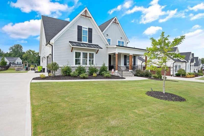 613 Pelzer Dr, Wake Forest, NC 27587