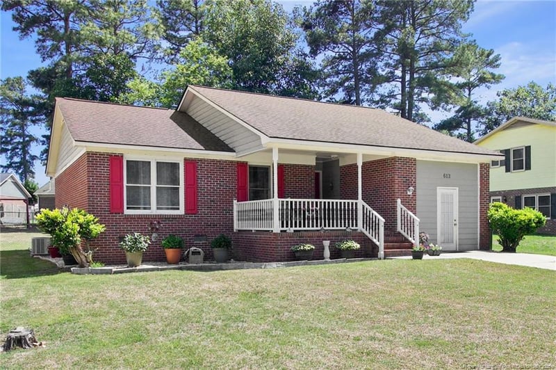 613 Prestige Blvd, Fayetteville, NC 28314