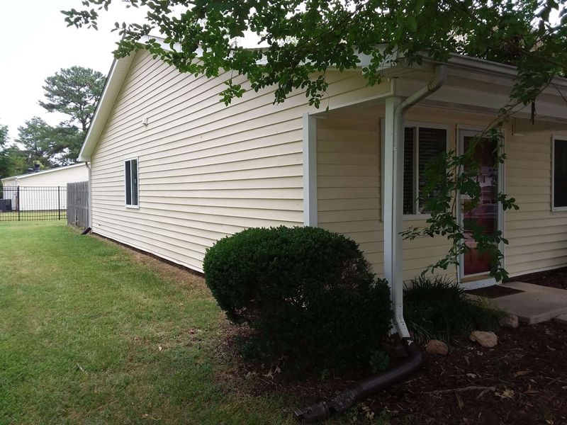 613 Springview Trl, Garner, NC 27529