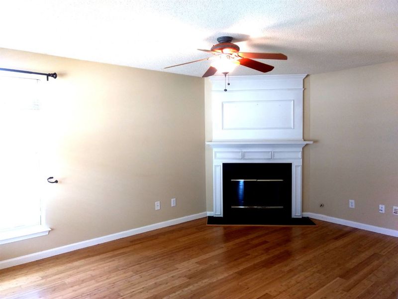 613 Three Meadows Rd, Fuquay Varina, NC 27526