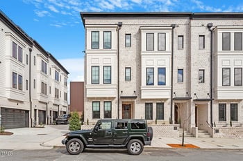 613 West St, Raleigh, NC 27601