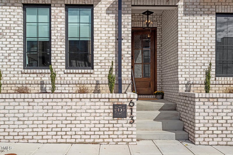 613 West St, Raleigh, NC 27601