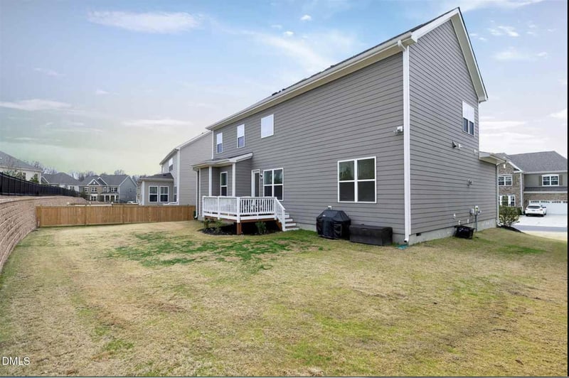 613 White Oak Pond Rd, Apex, NC 27523