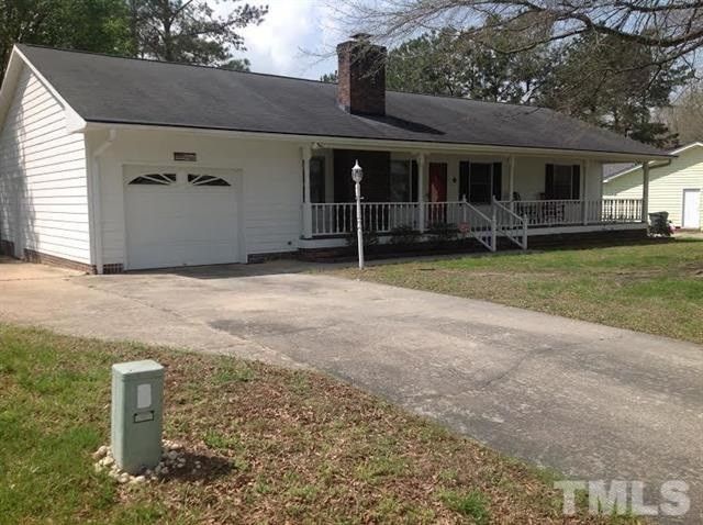 613 Yates Pl, Zebulon, NC 27597