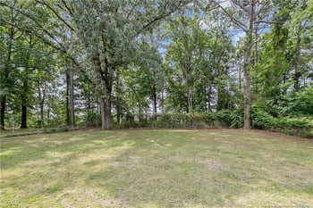 6131 Lonestar Rd, Fayetteville, NC 28301