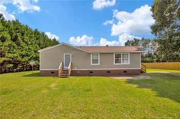 6131 Twiggs Ct, Hope Mills, NC 28348