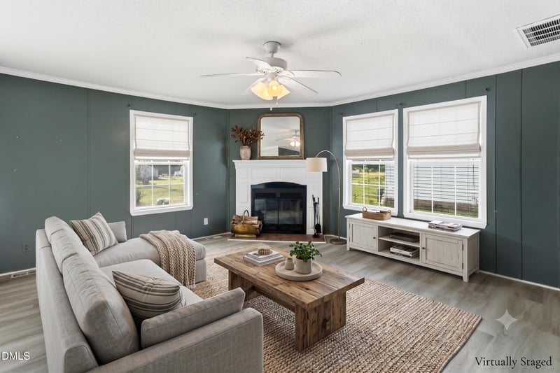 614 Autumn Winds Dr, Goldsboro, NC 27530