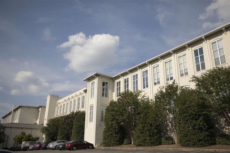 614 Capital Blvd #215, Raleigh, NC 27603