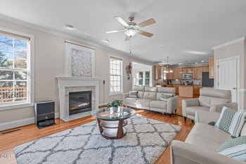 614 Gravel Brook Ct, Cary, NC 27519