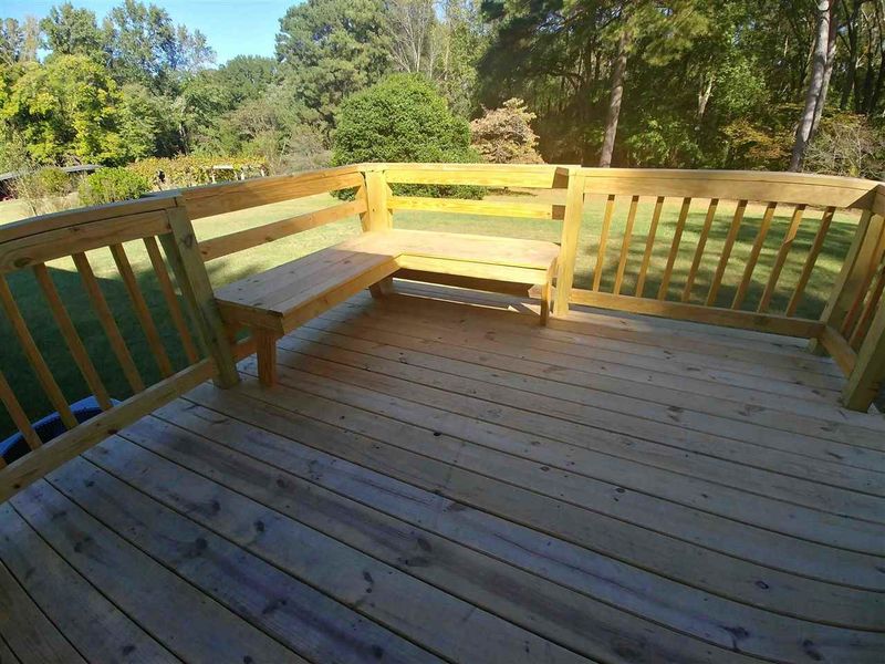 614 Hawkins Ave, Sanford, NC 27330