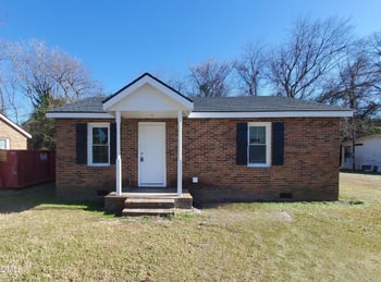 614 Hugh St, Goldsboro, NC 27530