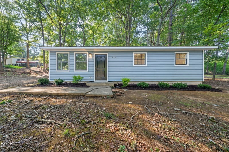 614 Locust Rd, Hillsborough, NC 27278