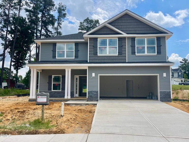 614 Melrose Ct, Sanford, NC 27330