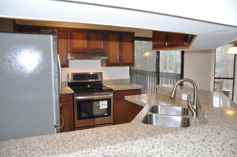614 New Kent Pl, Cary, NC 27511