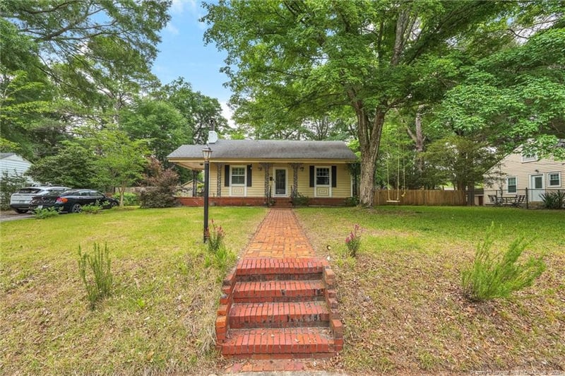614 Pearl St, Fayetteville, NC 28303
