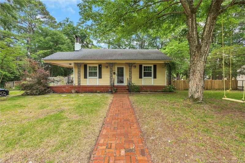 614 Pearl St, Fayetteville, NC 28303