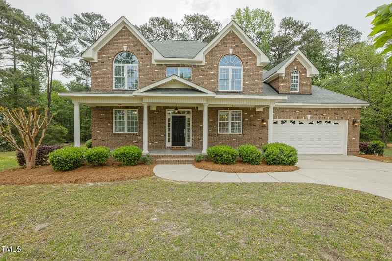 614 Pope Lake Rd, Angier, NC 27501