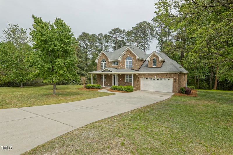 614 Pope Lake Rd, Angier, NC 27501