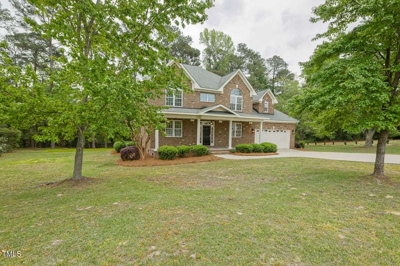 614 Pope Lake Rd, Angier, NC 27501