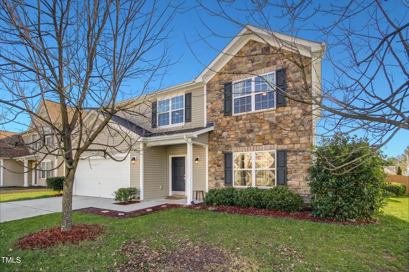 614 Poplar St, Durham, NC 27703