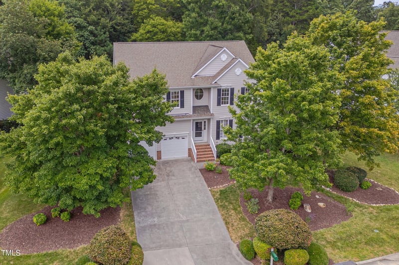 614 Red Cedar Cir, Durham, NC 27712