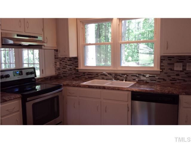 614 Sexton Ave, Zebulon, NC 27597