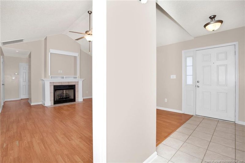 614 Sunpointe Dr, Hope Mills, NC 28348