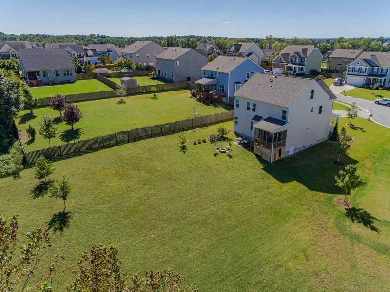 614 Tall Willow Ct, Rolesville, NC 27571
