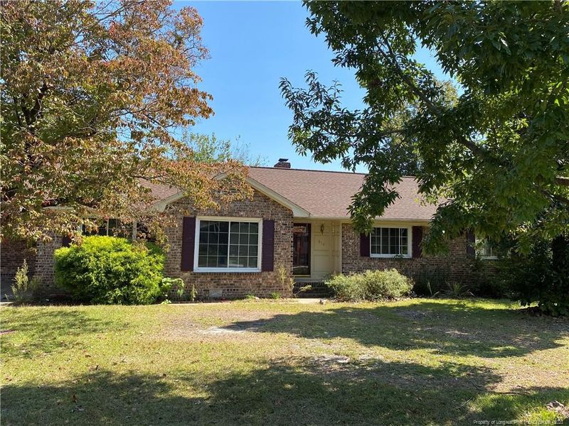 614 Wakefield Dr, Fayetteville, NC 28303