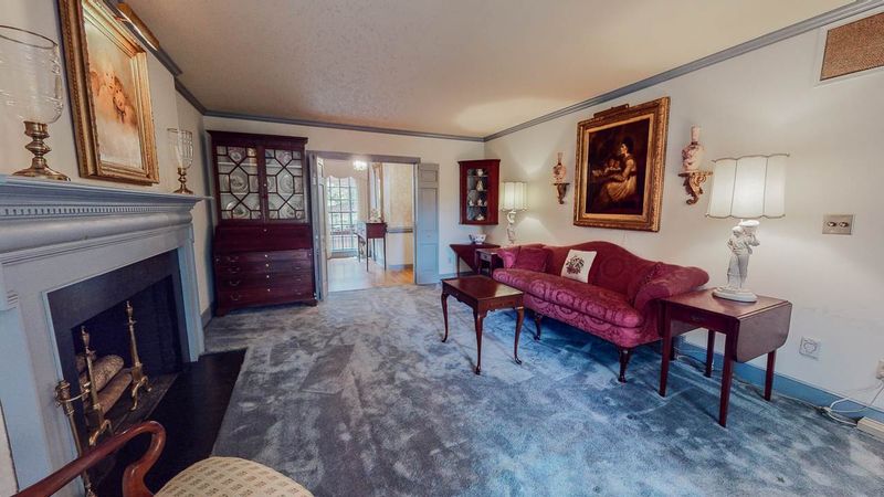 614 Westover Dr, Roxboro, NC 27573